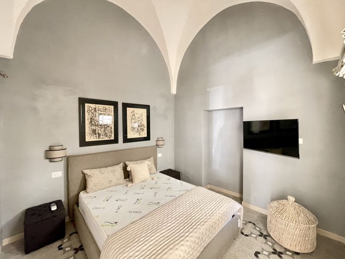 Image No.6-2 Bed Townhouse for sale