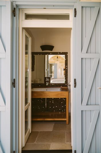 Image No.44-4 Bed Property for sale