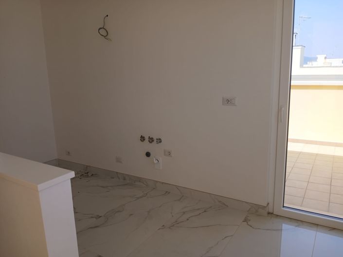 Image No.20-3 Bed Townhouse for sale