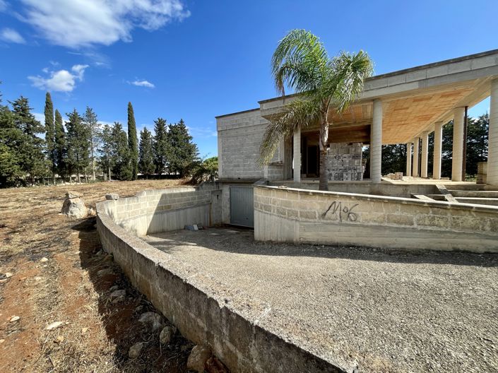 Image No.2-Propriété de 4 chambres à vendre à Carovigno