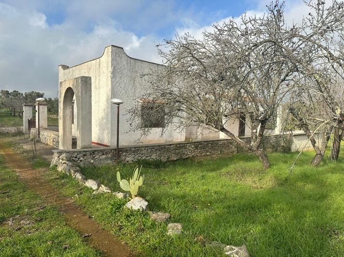 Image No.4-2 Bed Property for sale