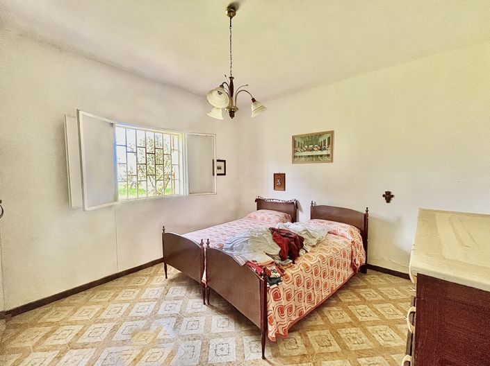 Image No.6-2 Bed Property for sale