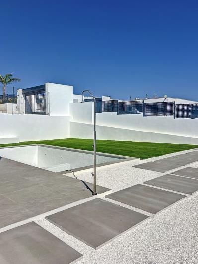 Image No.5-4 Bed Villa / Detached for sale