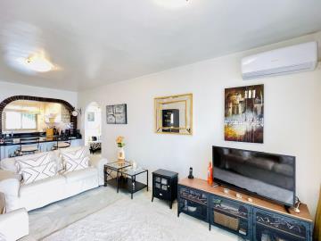 10-bb915d1cb19341576dcdc994b81ab9c5