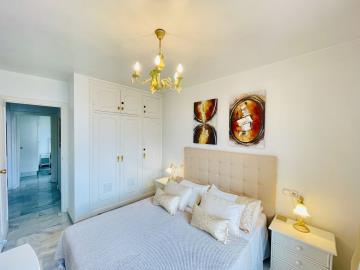 13-5fd73dea700db77384c091ca9818b1a9