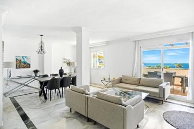 2-5bd7b9d04b45e33852eaf0ec6670150d