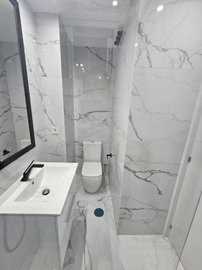 10-bb915d1cb19341576dcdc994b81ab9c5