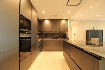 2-5bd7b9d04b45e33852eaf0ec6670150d