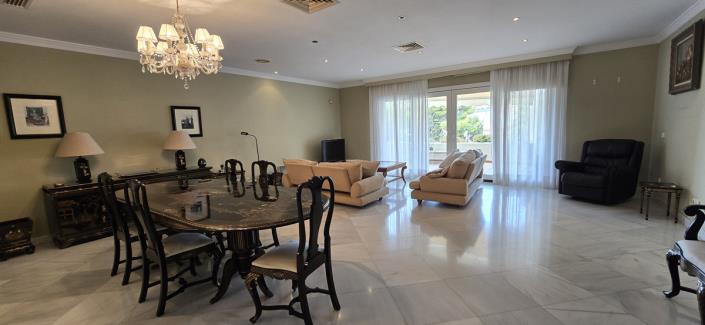 Image No.8-4 Bed Apartment for sale