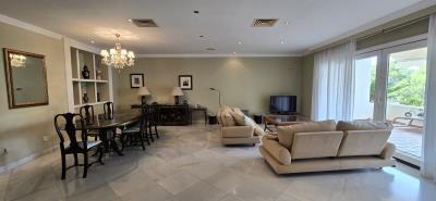 10-bb915d1cb19341576dcdc994b81ab9c5