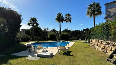 10-75bef5f12e72a6d65f05a48dacffbe42