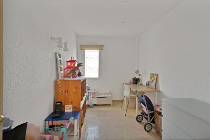 Image No.8-3 Bed Apartment for sale