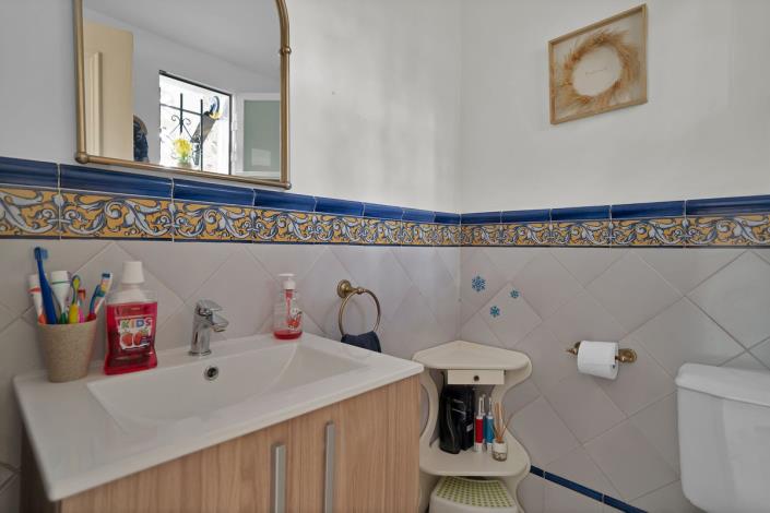 Image No.9-3 Bed Apartment for sale