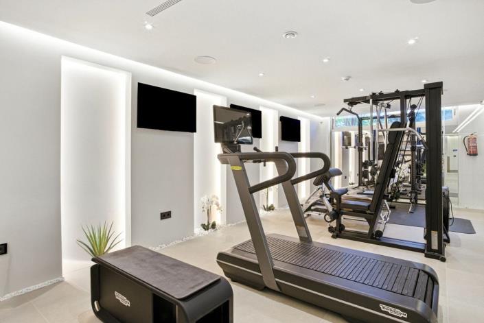 Image No.18-7 Bed Villa for sale