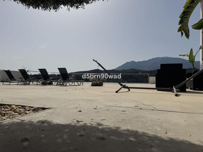 Image No.3-4 Bed Villa / Detached for sale