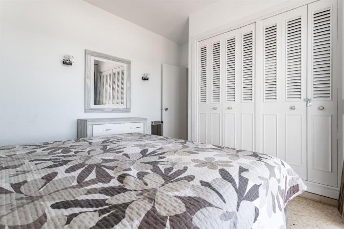 Image No.14-3 Bed Apartment for sale