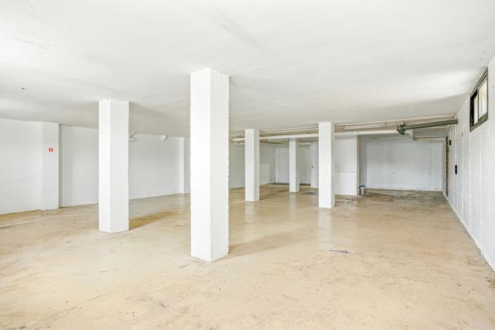 Image No.9-4 Bed Townhouse for sale