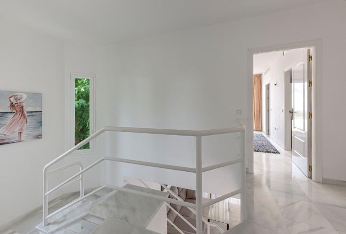 Image No.5-3 Bed Townhouse for sale