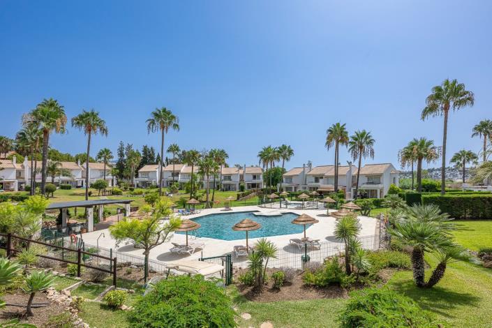 Image No.44-3 Bed Townhouse for sale