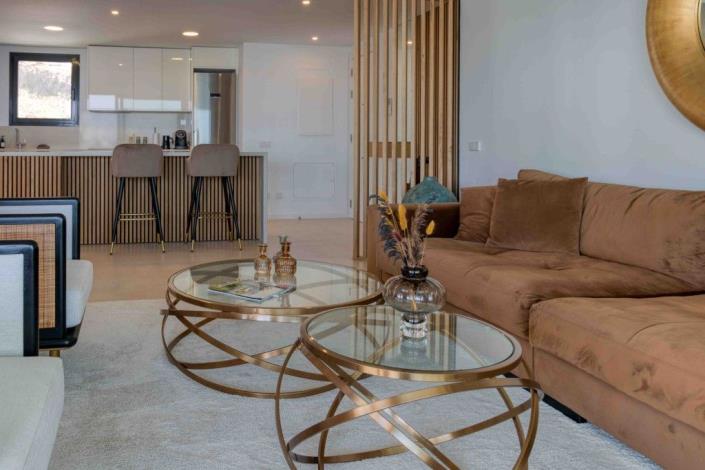 Image No.24-4 Bed Apartment for sale