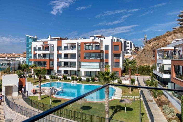 Image No.32-4 Bed Apartment for sale