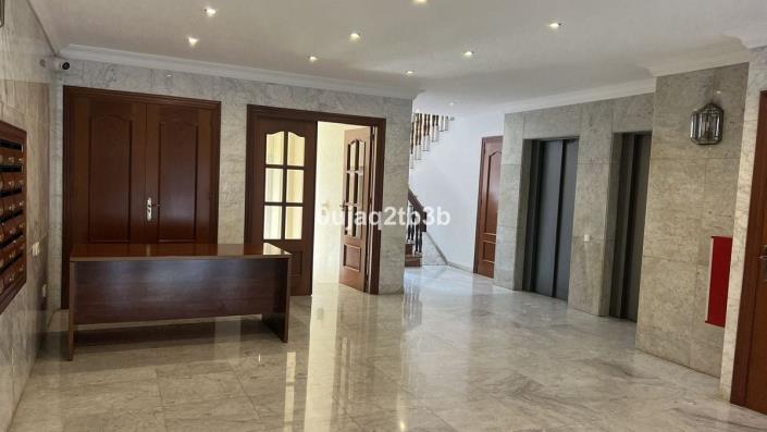 Image No.22-3 Bed Apartment for sale