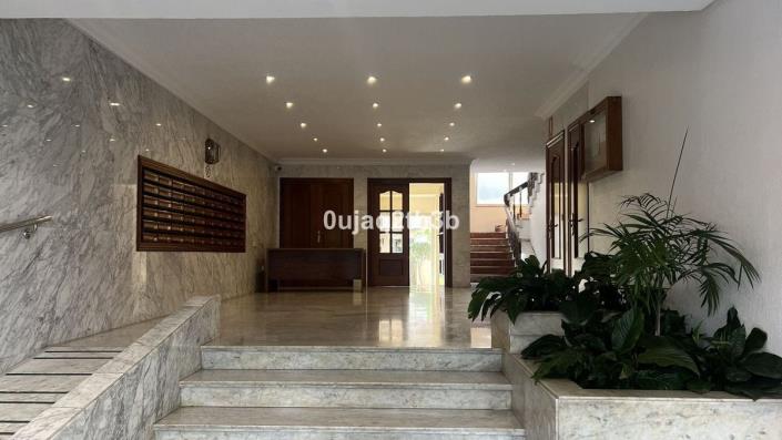 Image No.37-3 Bed Apartment for sale