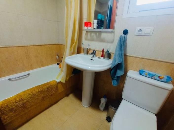 Image No.12-2 Bed Apartment for sale