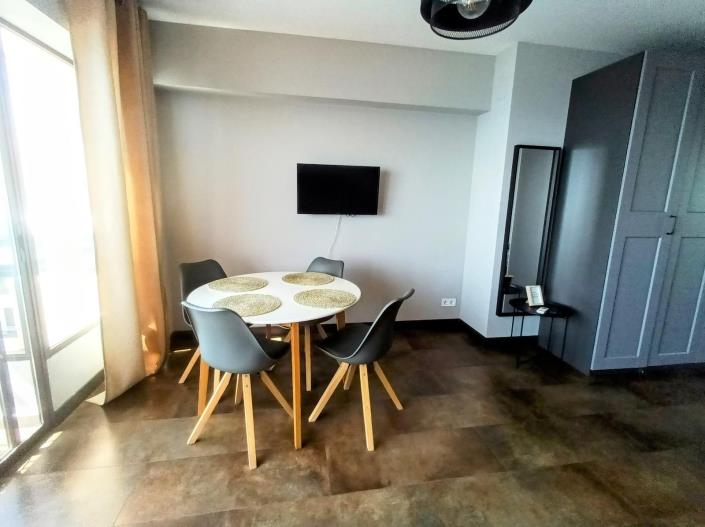 Image No.7-Studio for sale