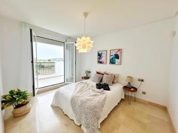 csyrv00ocy69tompel9k8a52naop9zhy