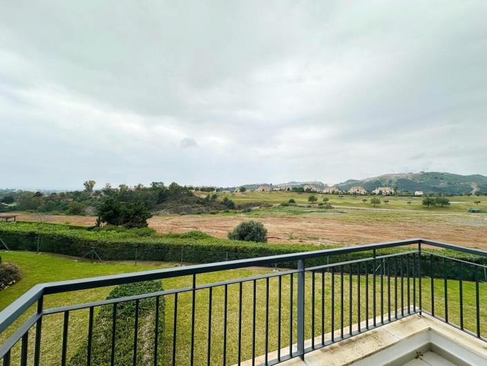 Image No.3-3 Bed Apartment for sale