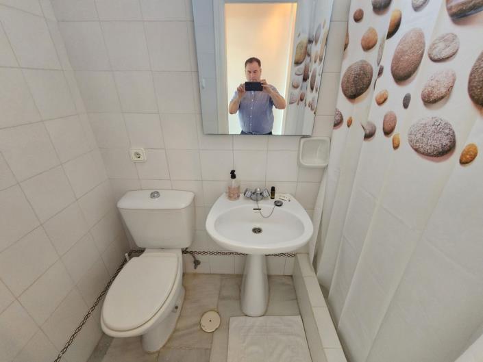 Image No.23-2 Bed Apartment for sale