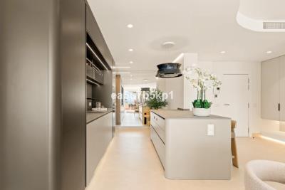 8-e64a9055bba3e77ac8aca3b893cdf826