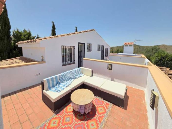 Image No.30-5 Bed Villa / Detached for sale