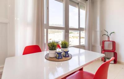 12-53013098fcab6c38b1379cd33298e050