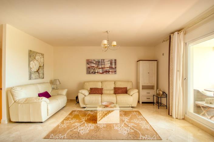 Image No.10-4 Bed Townhouse for sale