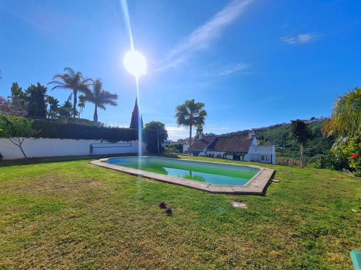 Image No.14-3 Bed Semi-Detached for sale