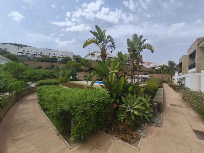 Image No.30-3 Bed Townhouse for sale