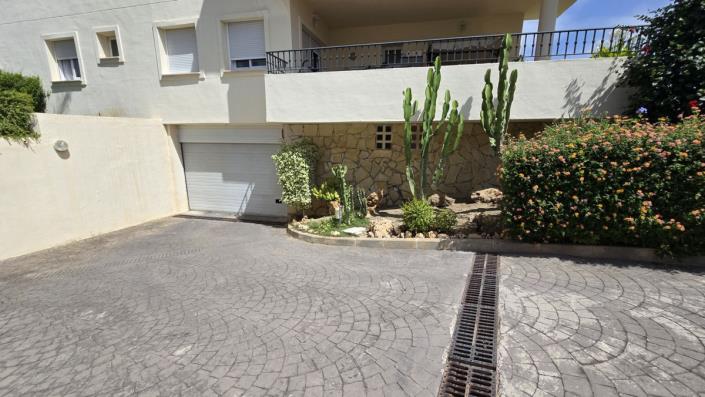 Image No.38-2 Bed Apartment for sale