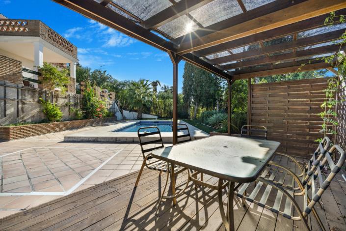 Image No.9-4 Bed Villa / Detached for sale