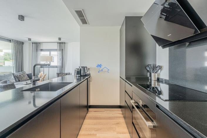 Image No.25-3 Bed Apartment for sale