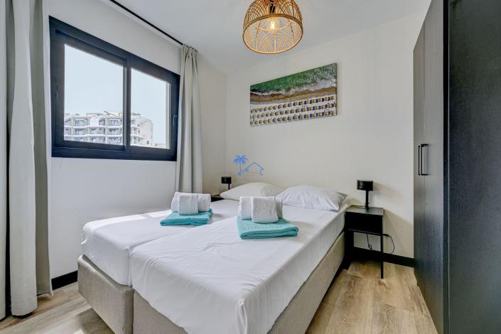 Image No.42-3 Bed Apartment for sale