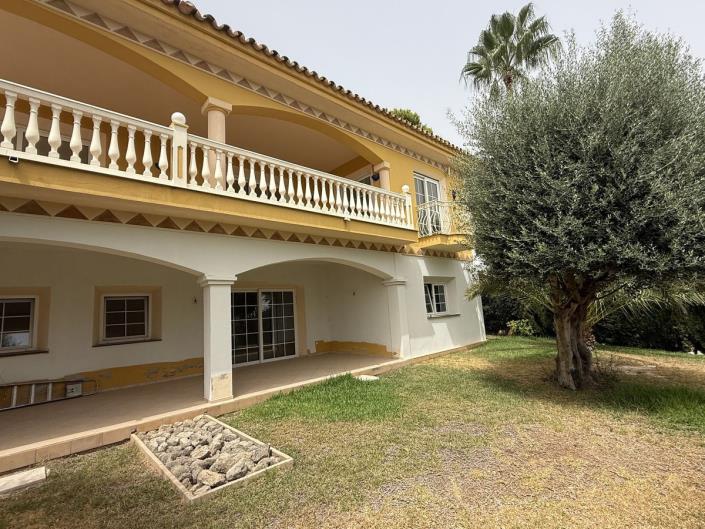 Image No.7-5 Bed Villa / Detached for sale