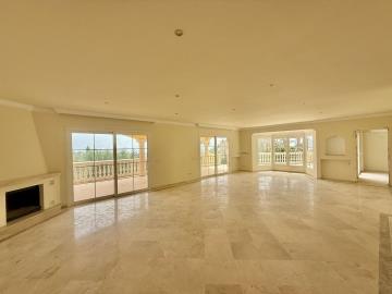 8-e64a9055bba3e77ac8aca3b893cdf826