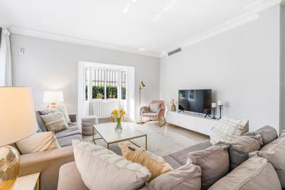 6-fa543ff60f4e104718a0562ed3ccbf30