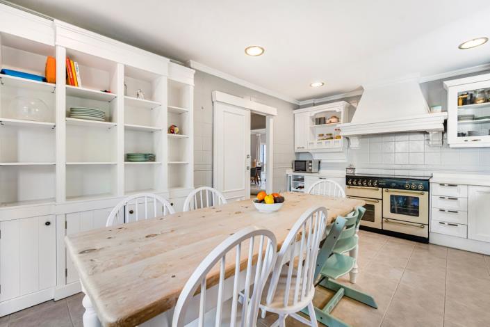 Image No.10-5 Bed Townhouse for sale