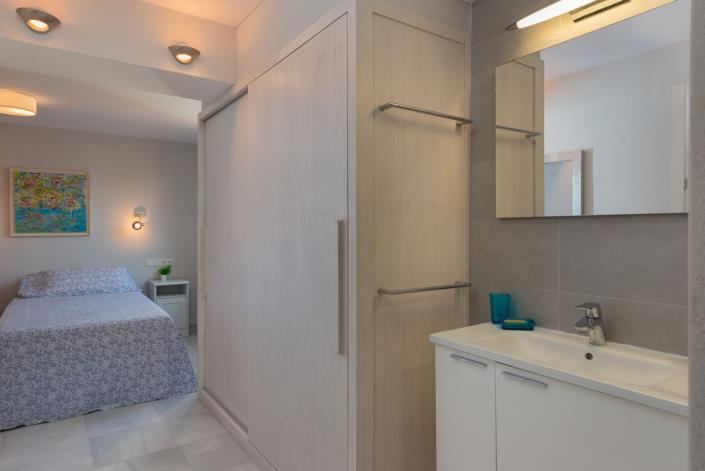 Image No.17-Jumelé de 4 chambres à vendre à Estepona