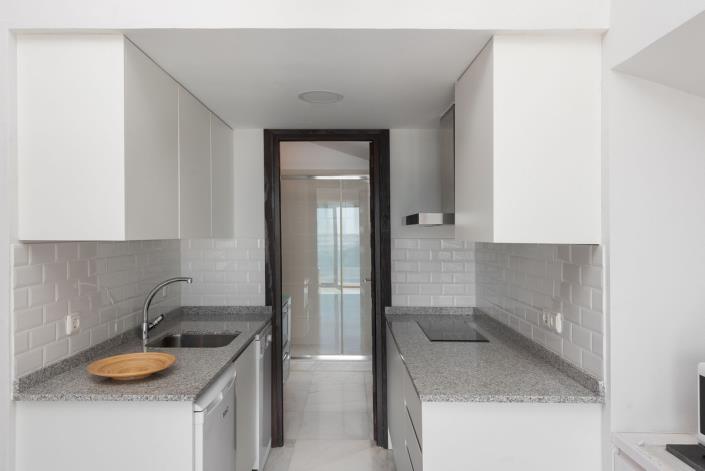 Image No.5-Jumelé de 4 chambres à vendre à Estepona