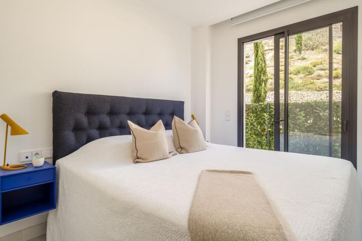 Image No.19-3 Bed Apartment for sale