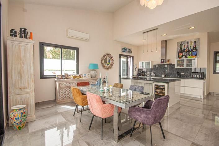 Image No.16-Villa de 4 chambres à vendre à La Mairena